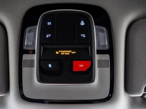 Used 2023 Hyundai Santa Fe SEL image 28