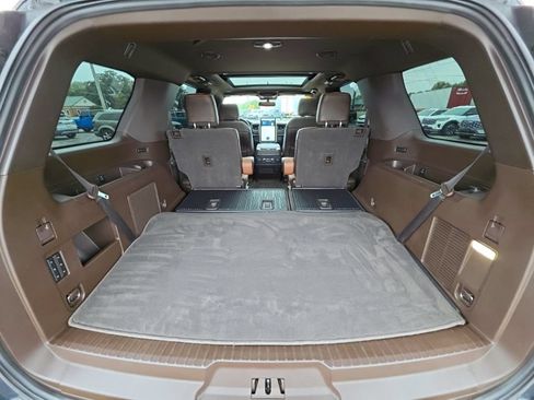 Used 2023 Ford Expedition King Ranch AWD/4WD image 47