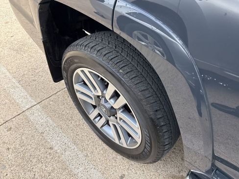 Used 2024 Toyota 4Runner TRD Sport w/ Technology Package image 10