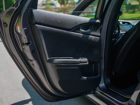 Used 2019 Honda Civic Sport image 24