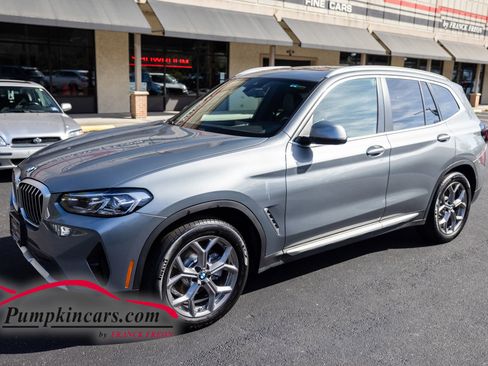 Used 2023 BMW X3 xDrive30i image 2