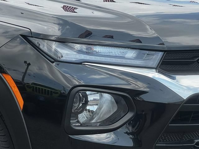 Certified 2023 Chevrolet TrailBlazer LT w/ Convenience Package FWD image 11
