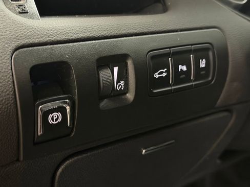 Used 2014 Chevrolet Impala LTZ image 36