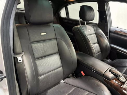 Used 2013 Mercedes-Benz S 63 AMG image 30