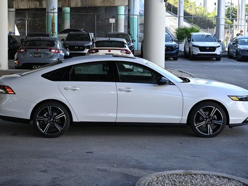 New 2026 Honda Accord SE image 4