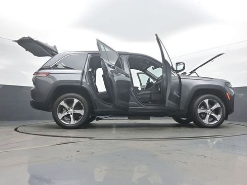 New 2026 Jeep Grand Cherokee Laredo image 61