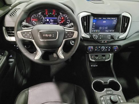 Used 2023 GMC Terrain SLT w/ Infotainment Package II FWD image 22
