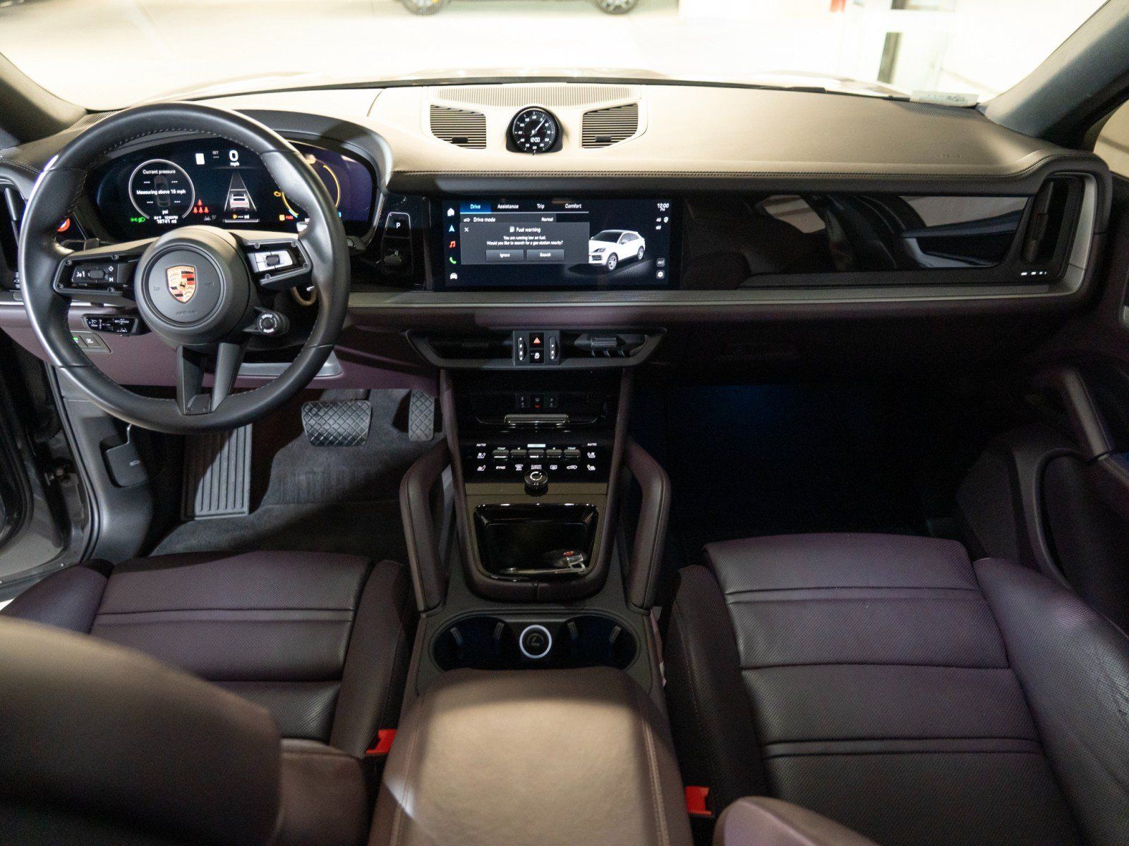 Certified 2024 Porsche Cayenne GTS AWD/4WD image 26