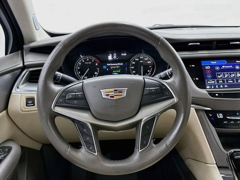 Used 2023 Cadillac XT5 Premium Luxury FWD image 18