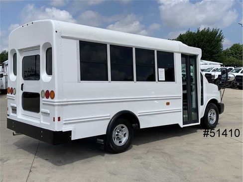 Used 2015 Chevrolet Express 3500 w/ School Bus Package image 2