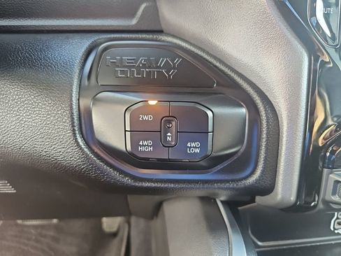 Used 2025 RAM 2500 Big Horn AWD/4WD image 21