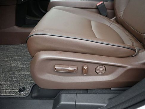 New 2026 Honda Odyssey Touring image 18