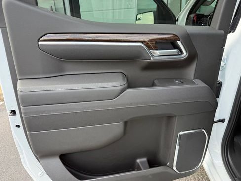 Used 2026 GMC Sierra 1500 Elevation AWD/4WD image 11