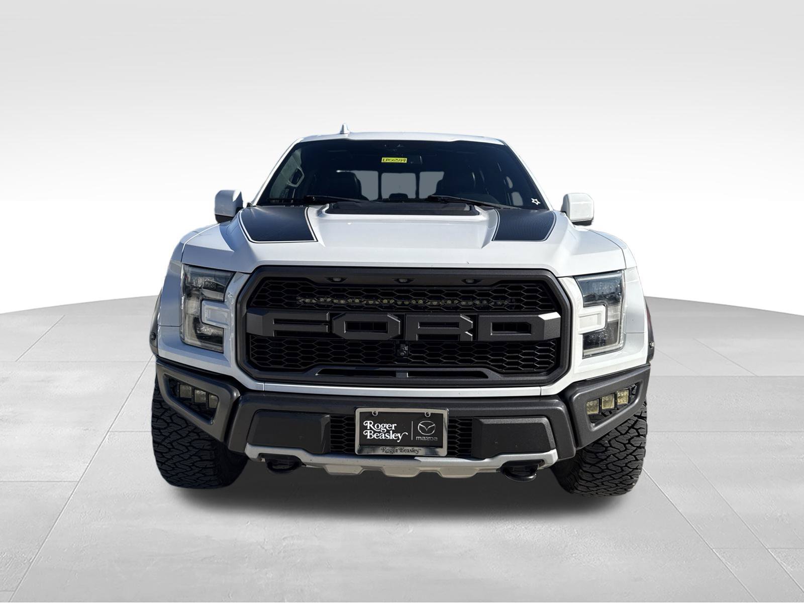 Used 2019 Ford F150 Raptor w/ Equipment Group 802A Luxury AWD/4WD image 2