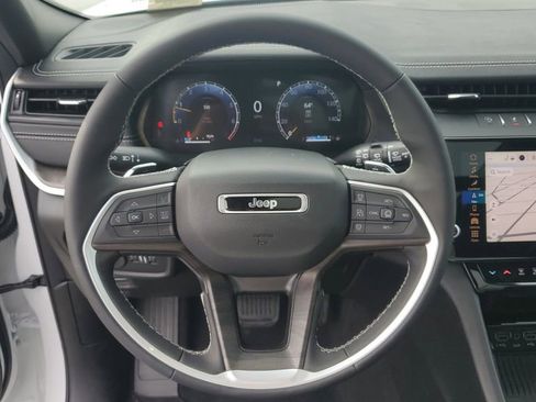 New 2026 Jeep Grand Cherokee L Limited image 31