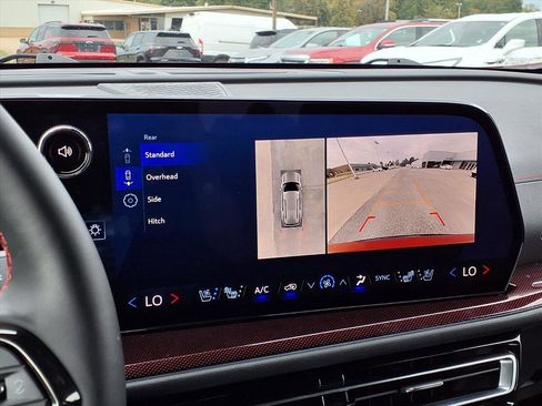 Used 2025 Chevrolet Traverse RS w/ LPO, Floor Liner Package image 5