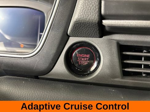 Used 2025 Honda Pilot Black Edition image 18