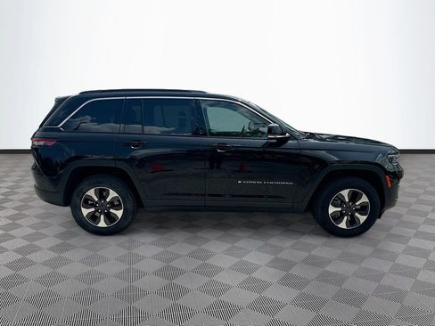 Used 2024 Jeep Grand Cherokee Limited 4xe AWD/4WD image 8
