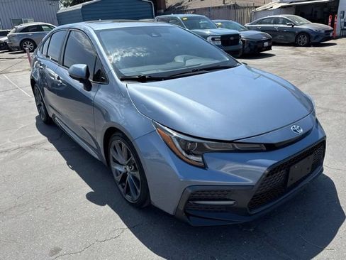 Used 2021 Toyota Corolla SE w/ SE Premium Package FWD image 4