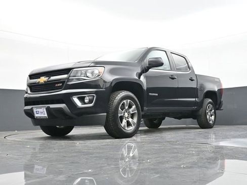 Used 2015 Chevrolet Colorado Z71 image 56