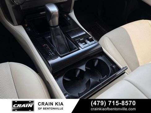 Used 2020 Lexus GX 460 Premium AWD/4WD image 18