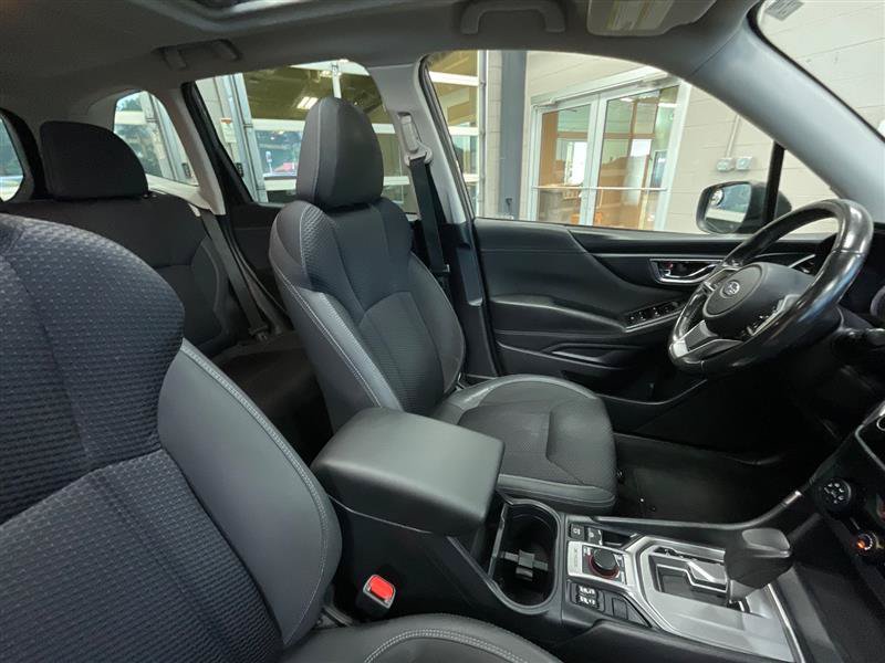 Used 2021 Subaru Forester Premium AWD/4WD image 32