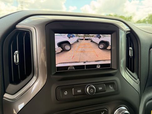 New 2026 GMC Sierra 2500 Pro w/ 1SA Pro Safety Plus Package AWD/4WD image 18