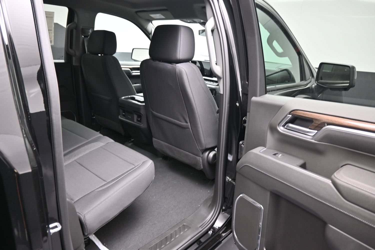 New 2026 Chevrolet Silverado 1500 RST w/ Safety Package AWD/4WD image 19