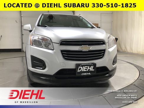Used 2016 Chevrolet Trax LS image 2