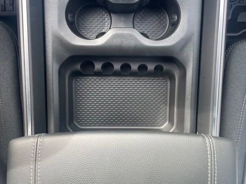 New 2026 RAM 1500 Big Horn AWD/4WD image 18