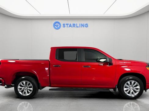 Used 2025 Chevrolet Silverado 1500 Custom RWD image 11