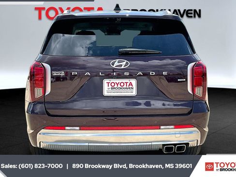 Used 2024 Hyundai Palisade Calligraphy AWD/4WD image 4