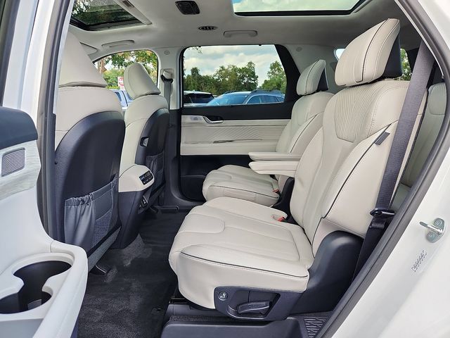 Used 2024 Hyundai Palisade Calligraphy AWD/4WD image 11