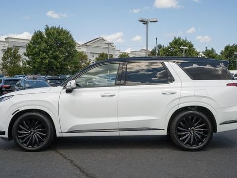 Used 2024 Hyundai Palisade Calligraphy AWD/4WD image 4