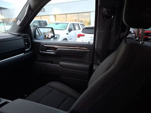 Certified 2023 GMC Sierra 1500 Elevation image 17