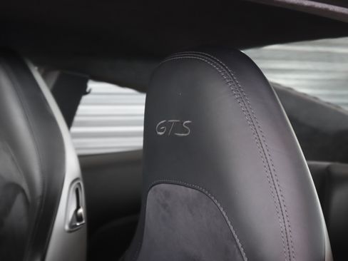 Used 2017 Porsche 911 Carrera GTS RWD image 6