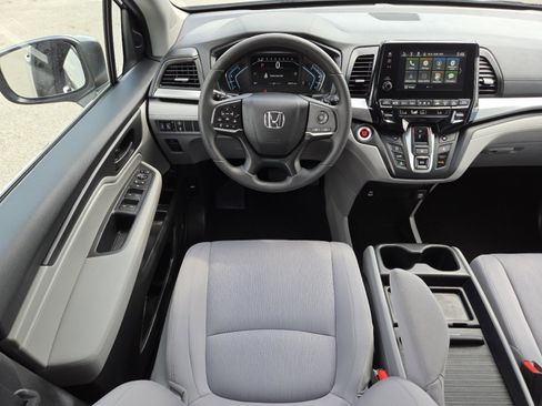 Used 2024 Honda Odyssey EX image 25