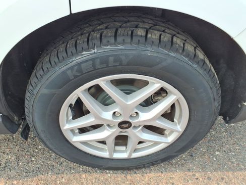 Certified 2024 Ford Edge SEL AWD/4WD image 21