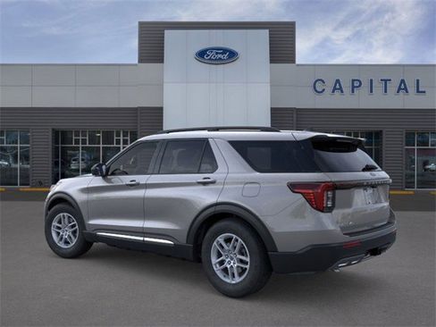 New 2025 Ford Explorer Active w/ Active Comfort Package image 4