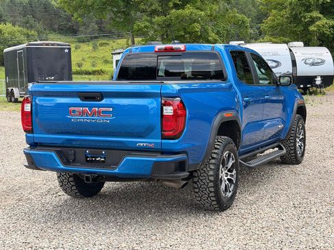 Used 2023 GMC Canyon AT4 w/ AT4 Premium Package AWD/4WD image 5
