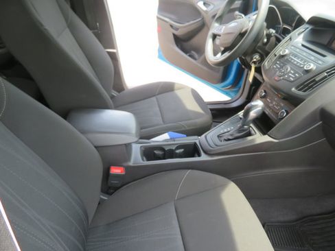Used 2015 Ford Focus SE w/ Interior Protection Package image 18