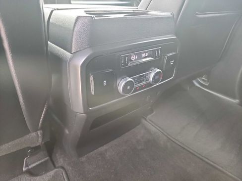 Used 2020 Ford Expedition Limited AWD/4WD image 31