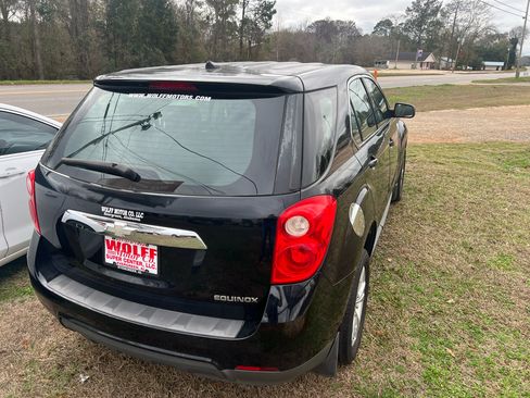 Used 2011 Chevrolet Equinox LS image 4