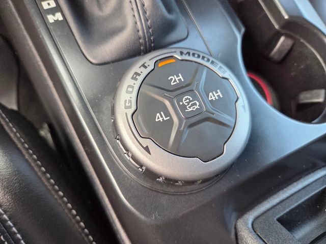 Used 2025 Ford Bronco Outer Banks AWD/4WD image 23