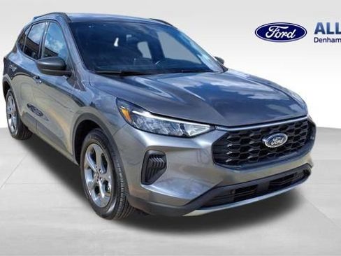 Used 2025 Ford Escape ST-Line image 1
