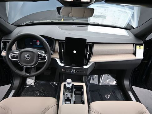 New 2026 Volvo XC90 B6 Plus AWD/4WD image 22