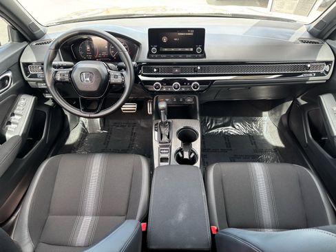 Used 2025 Honda Civic Sport image 19