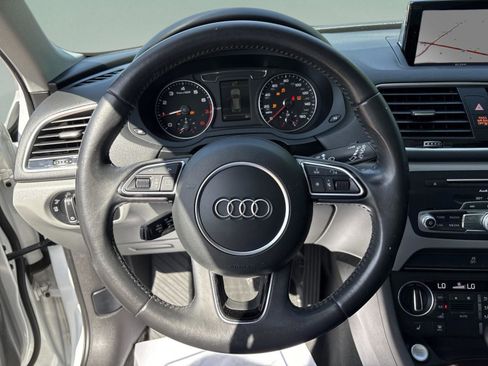 Used 2016 Audi Q3 2.0T Prestige w/ Prestige Package AWD/4WD image 11