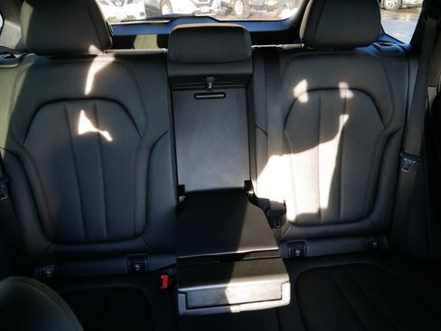 Used 2019 BMW X5 xDrive40i w/ Premium Package 2 image 13