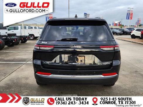 Used 2023 Jeep Grand Cherokee Laredo w/ Trailer Tow Prep Group (B) image 6